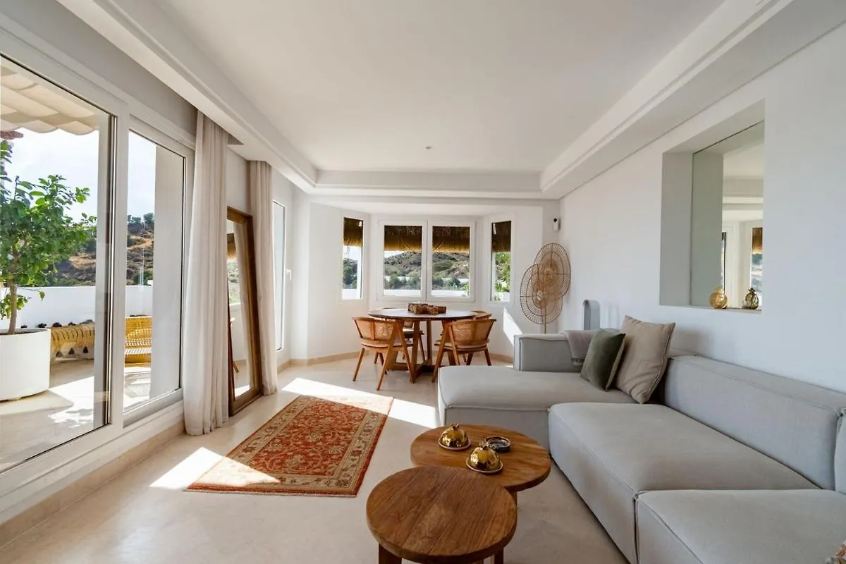 Penthouse With Sea View, Gym & Pool In Puerto Banus Apartment Marbella Spain