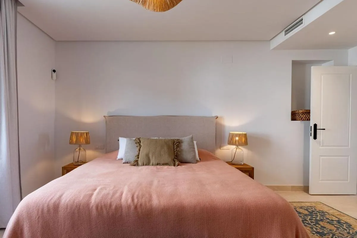 Penthouse With Sea View, Gym & Pool In Puerto Banus Apartment Marbella