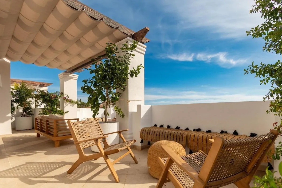 Penthouse With Sea View, Gym & Pool In Puerto Banus Apartment Marbella Spain